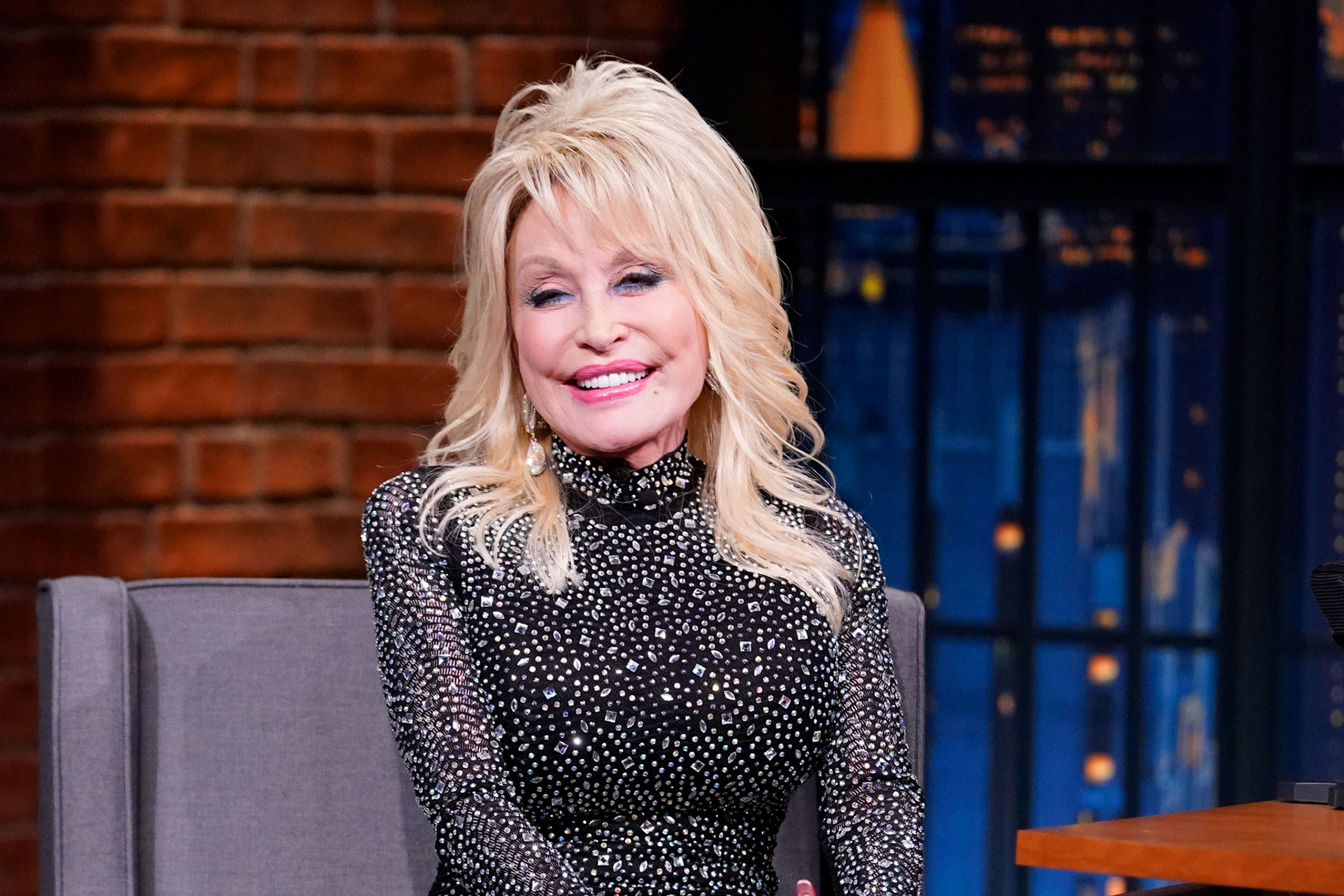 Dolly Parton on Late Night with Seth Meyers