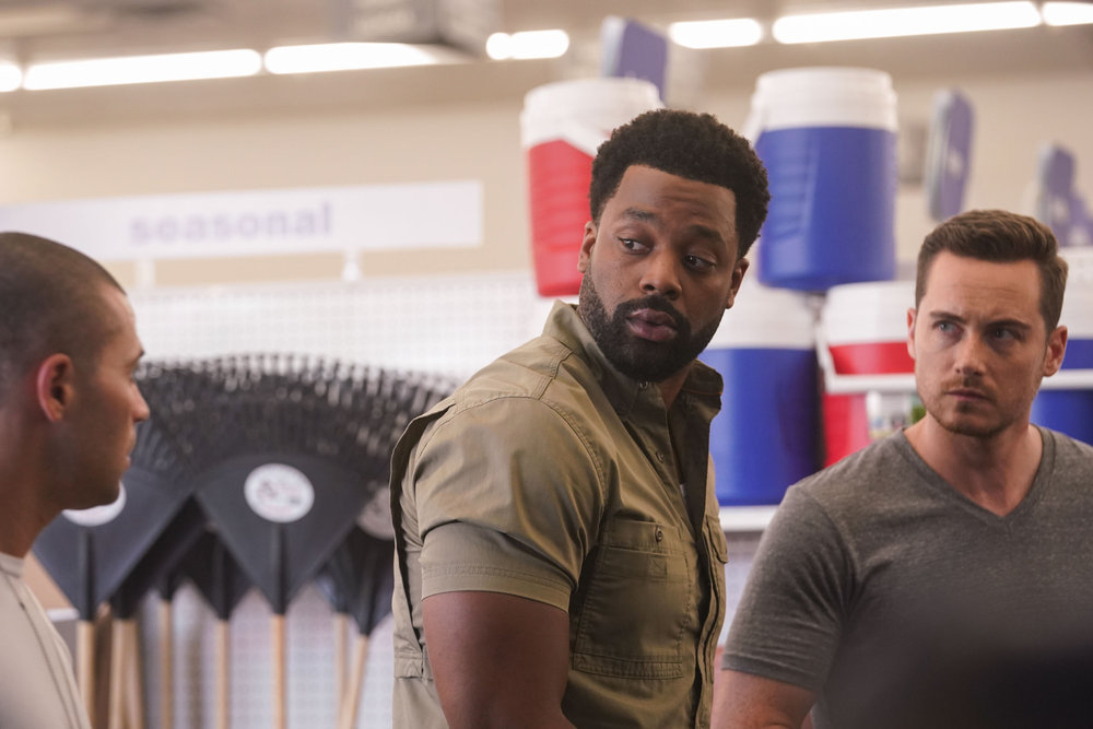 Laroyce Hawkins and Jesse Lee Soffer on Chicago PD