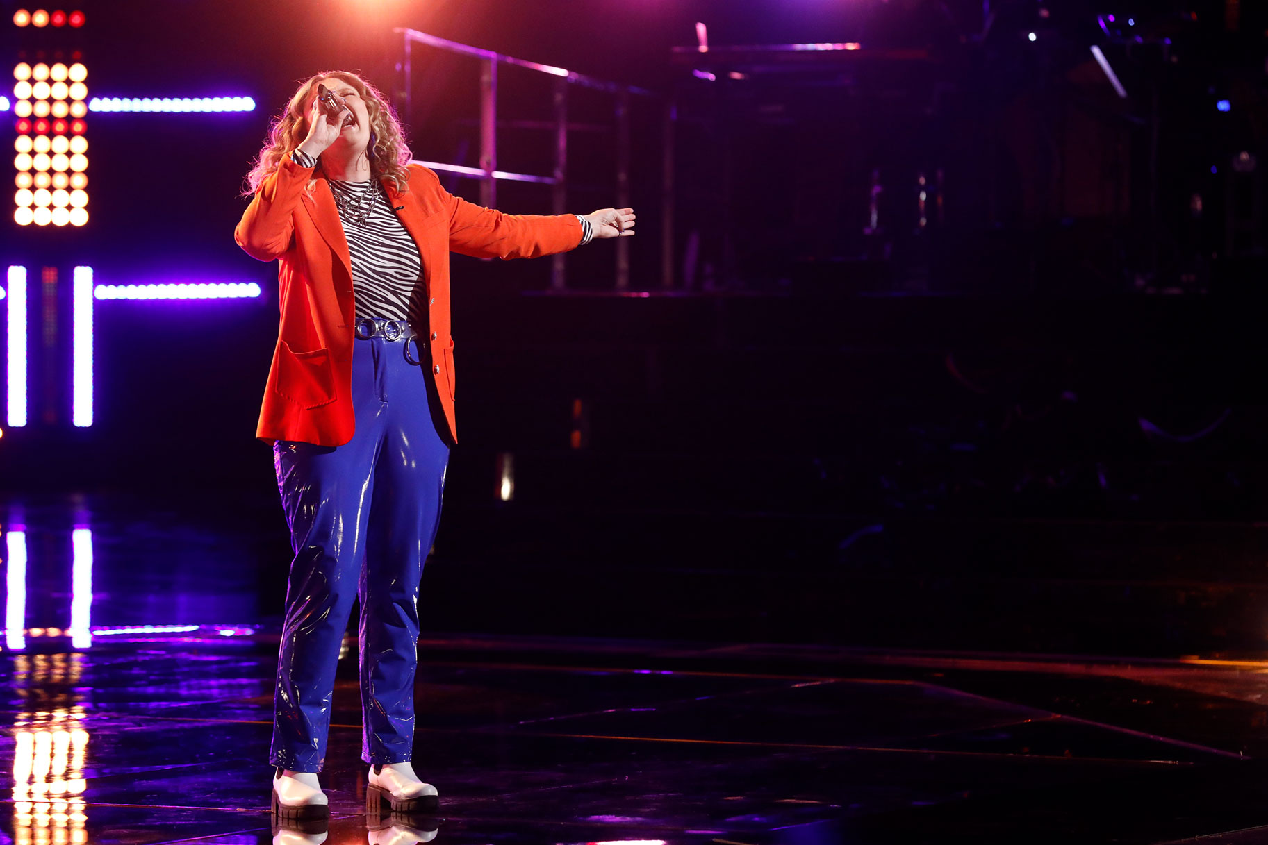 Kate Kalvach performing on the voice stage