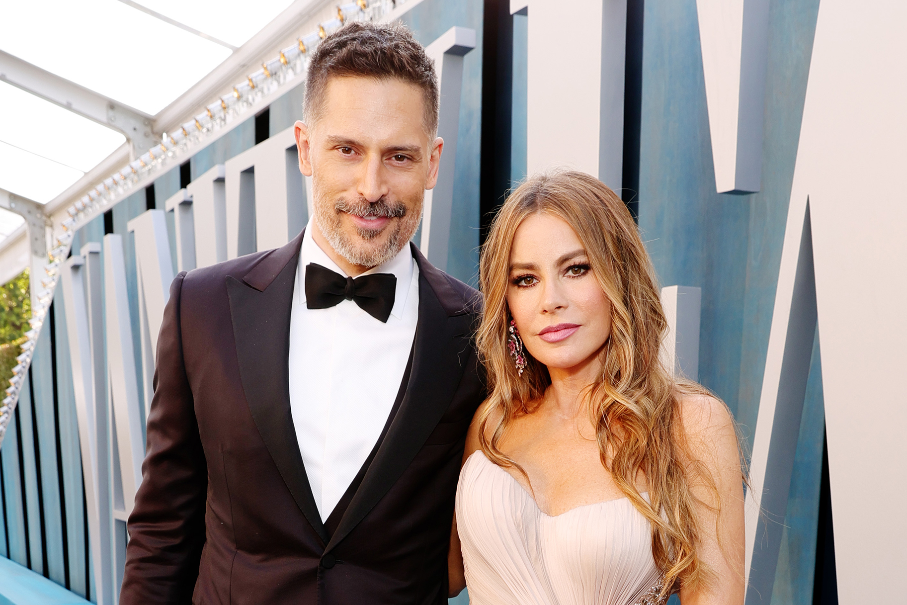 Sofia Vergara Shared a Selfie w/ Joe Manganiello for Easter