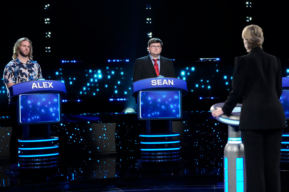 Weakest Link Returns Spring 2024 With New Episodes Details NBC Insider