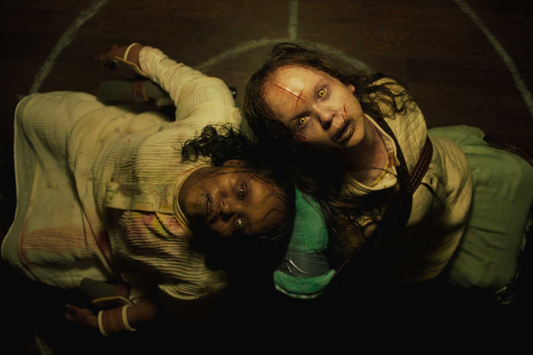 Angela Fielding (Lidya Jewett) and Katherine (Olivia Marcum) in The Exorcist: Believer.