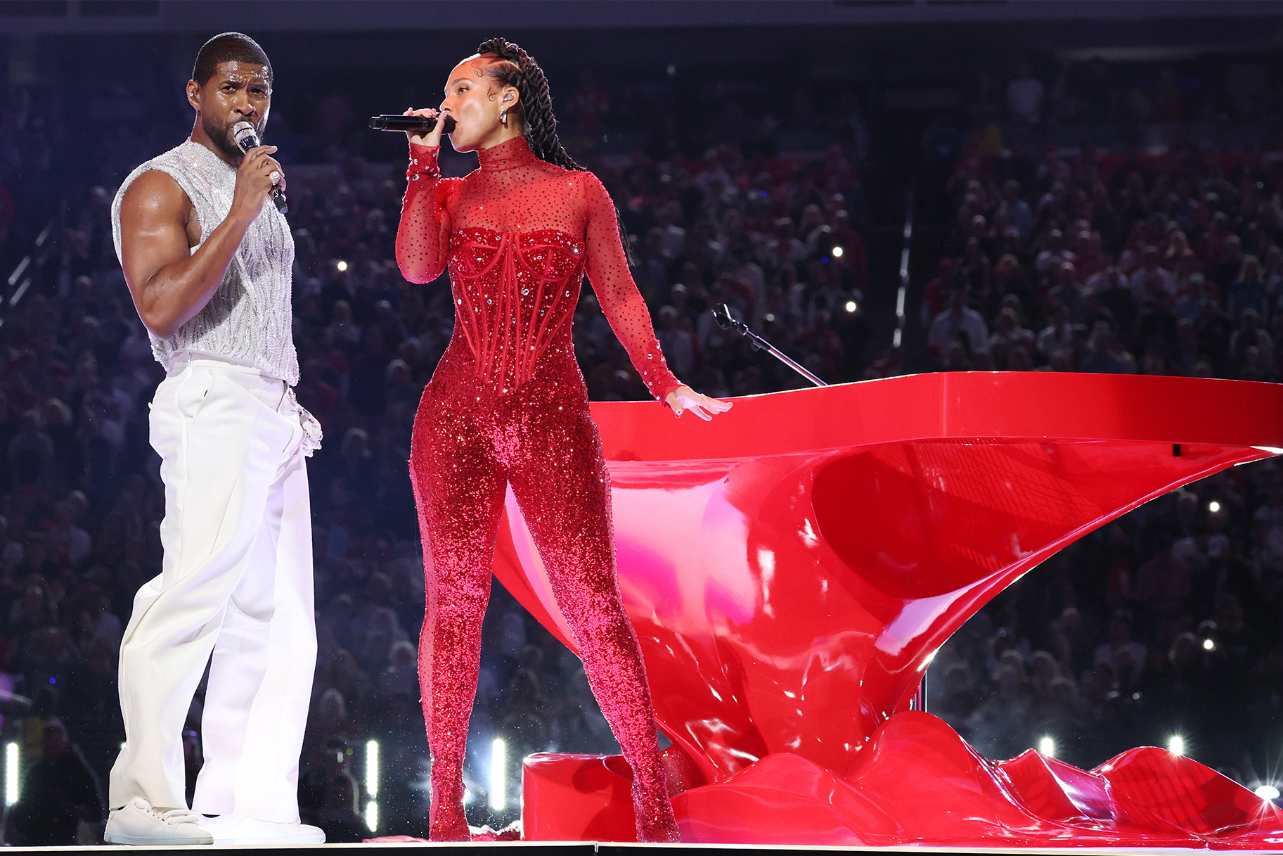Watch Usher's Incredible 2024 Super Bowl Halftime Show NBC Insider
