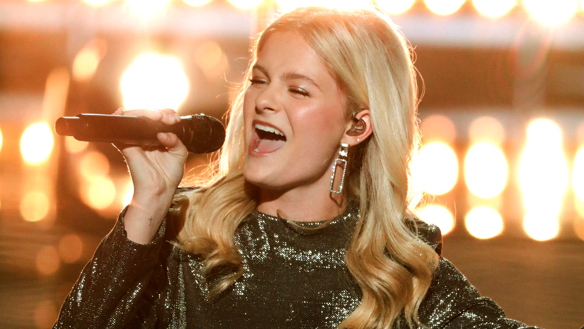 Darci Lynne Nailed the Hardest Riff on Beyoncé's "Halo"—Totally A Cappella | NBC Insider