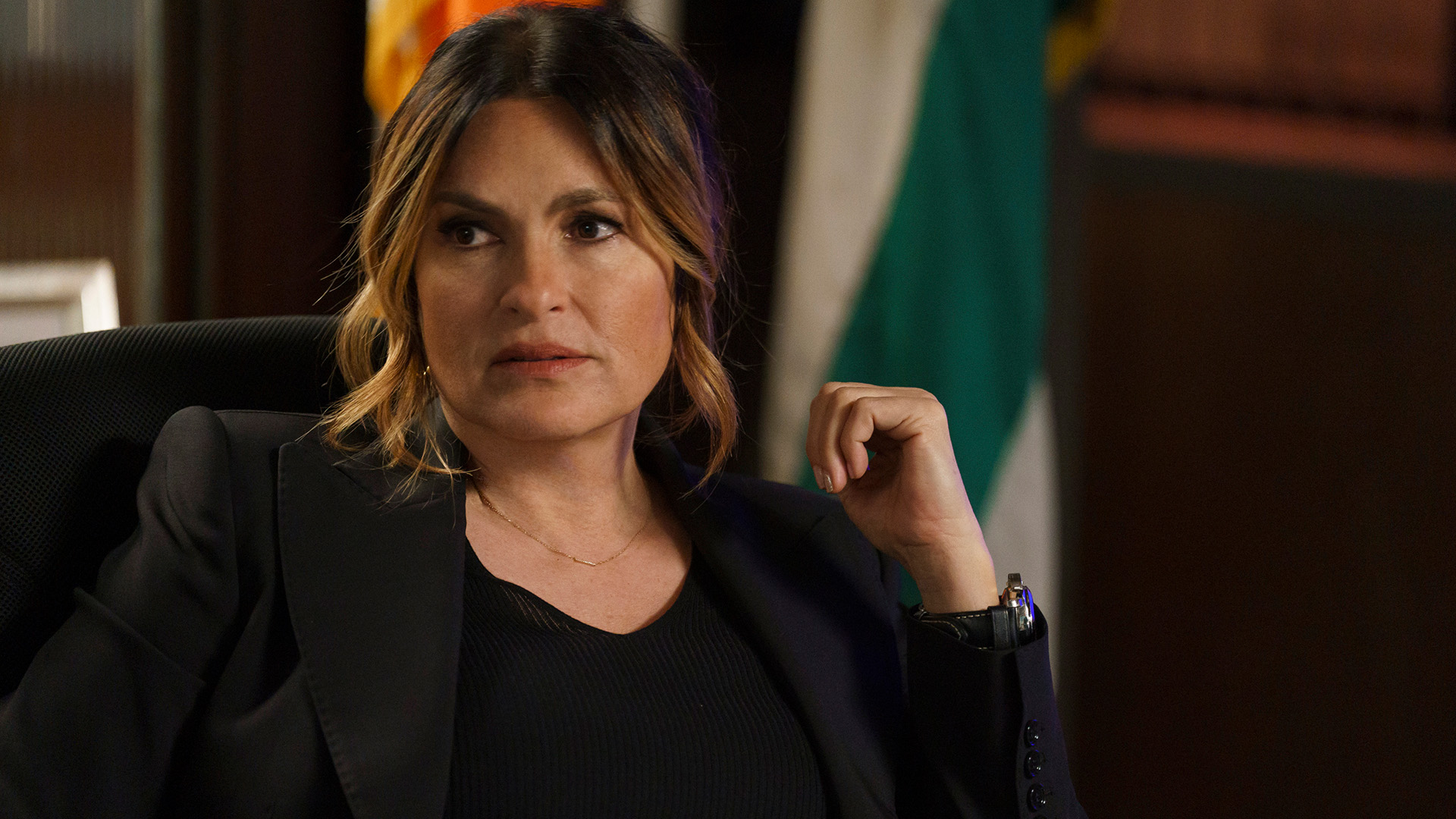 Benson Thinks Rollins Loves the Squad More Than Teaching | Law & Order: SVU | NBC Benson Thinks Rollins Loves the Squad More Than Teaching | Law & Order: SVU | NBC
