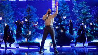 The Hilarious Reason John Legend Left the Voice Coach Group Chat