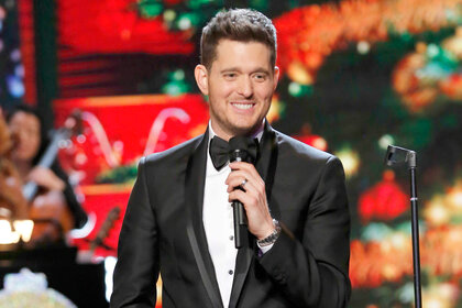 Michael Buble sings Christmas Songs