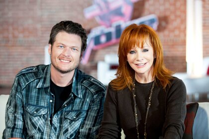 Blake Shelton and Reba McEntire from Season 1 of The Voice.