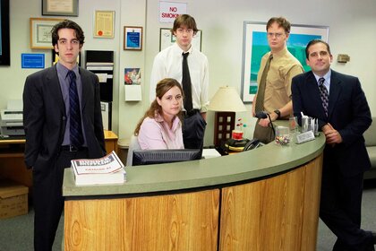 Ryan Howard, Pam Beesly, Jim Halpert, Dwight Schrute, and Michael Scott appear in a photo for The Office.