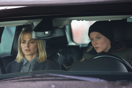 Josephine Petrovic and Hailey Upton in a car on Chicago Pd Episode 1108
