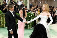 Nicole Kidman and Keith Urban on the carpet of the 2024 Met Gala