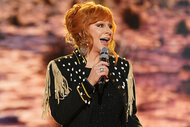 Reba McEntire Performs "I Can't" | The Voice Lives | NBC