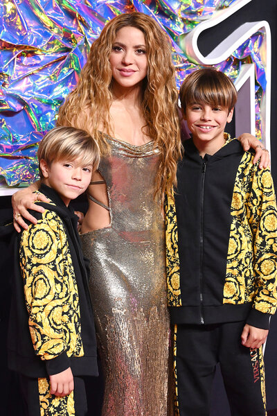 Shakira on the red carpet with her son's Sasha and Milan for the MTV VMA's