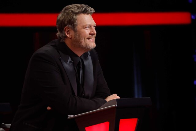Blake Shelton appears on The Voice Finale.