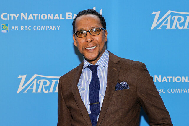 Ron Cephas Jones appears at an event.