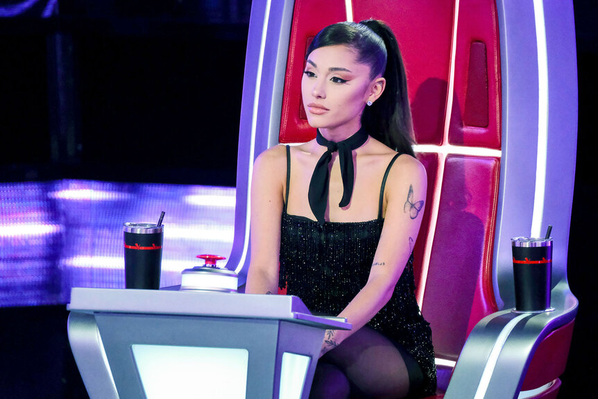 Ariana Grande gets Emotional on The Voice