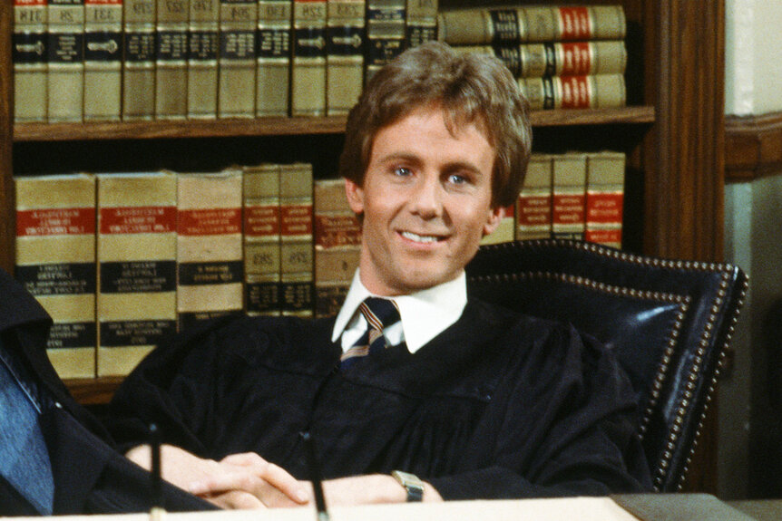 Harry Anderson from the original Night Court