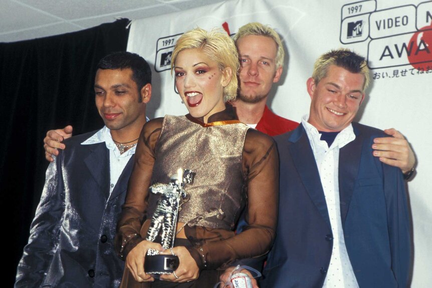 Tony Kanal, Gwen Stefani, Tom Dumont, and Adrien Young of No Doubt.