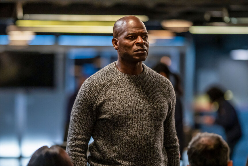 Hisham Tawfiq as Dembe Zuma