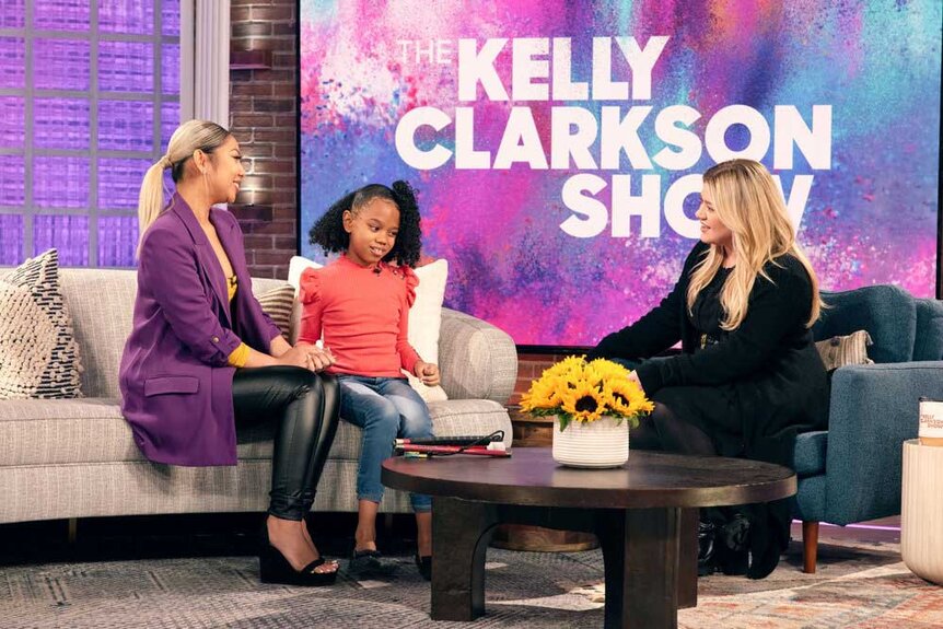 Dora, Sadaya, and Kelly Clarkson appear on The Kelly Clarkson Show.