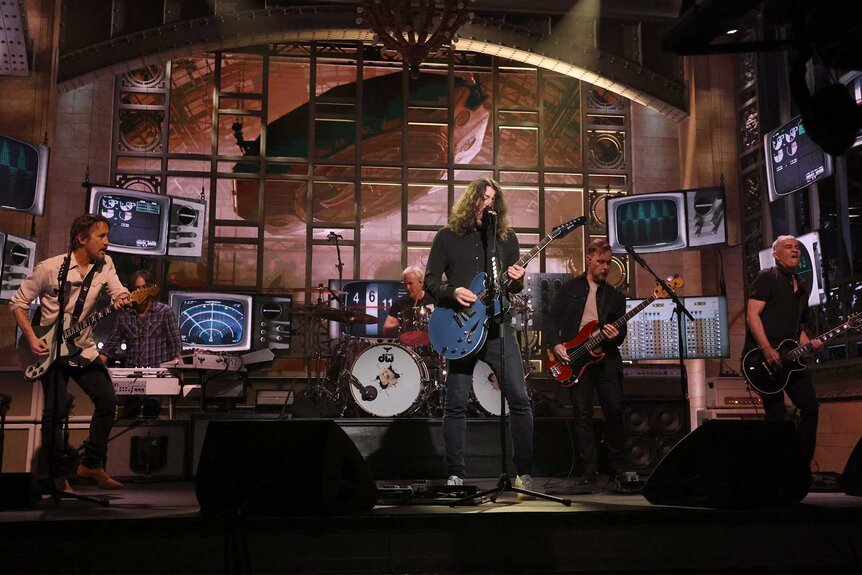 The Foo Fighters perform on Saturday Night Live Episode 1847
