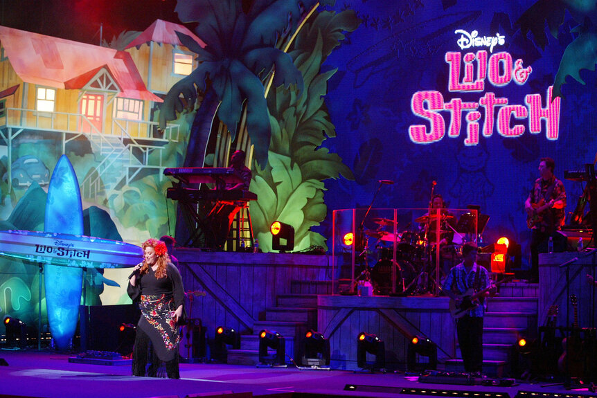 Wynonna Judd performs onstage for the premiere of the Lilo & Stitch movie premiere
