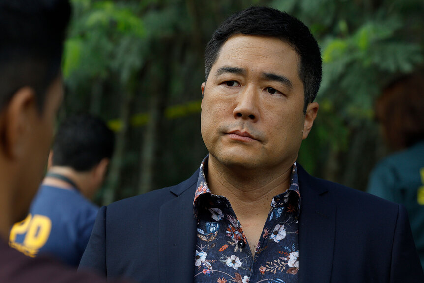 Close up of Detective Gordon Katsumoto (Tim Kang)