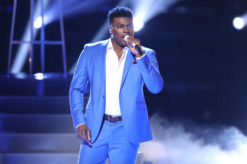 Kirk Jay performs on the voice Episode 1519A