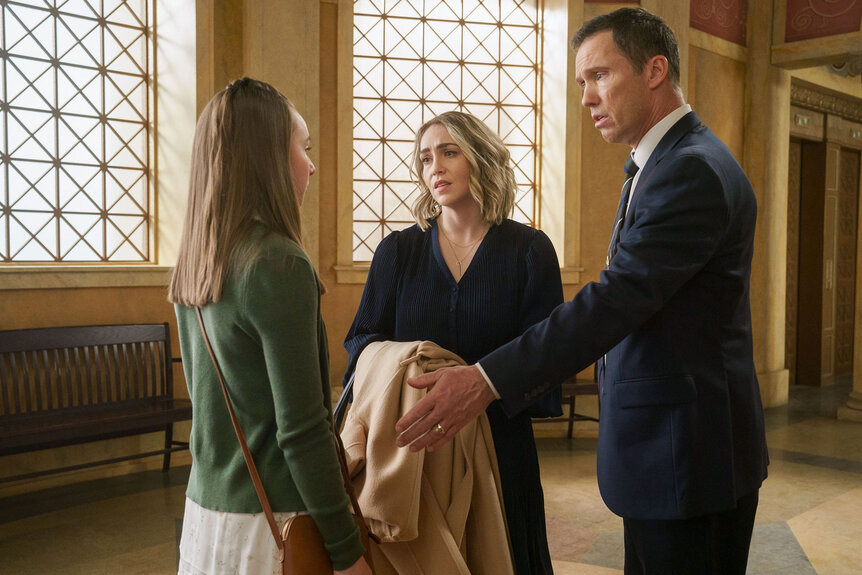 Lily Cosgrove (Alayna Hester), Julia Cosgrove (Anna Rizzo), and Detective Frank Cosgrove (Jeffrey Donovan) appear in Season 22 Episode 20 of Law & Order