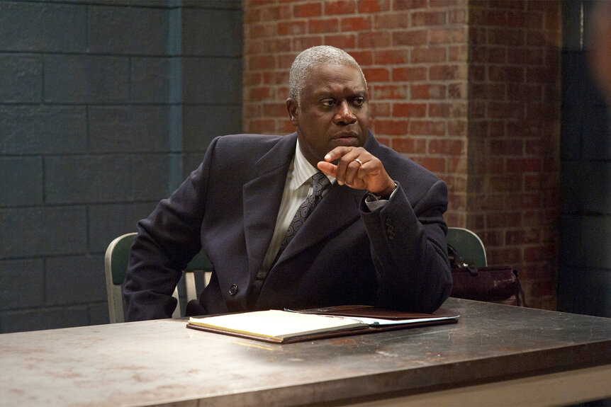 Andre Braugher as Bayard Ellis in the interrogation room on Law and Order SVU Episode 1310