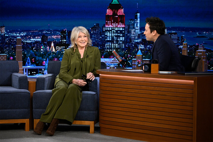 Martha Stewart on The Tonight Show Starring Jimmy Fallon Episode 1894