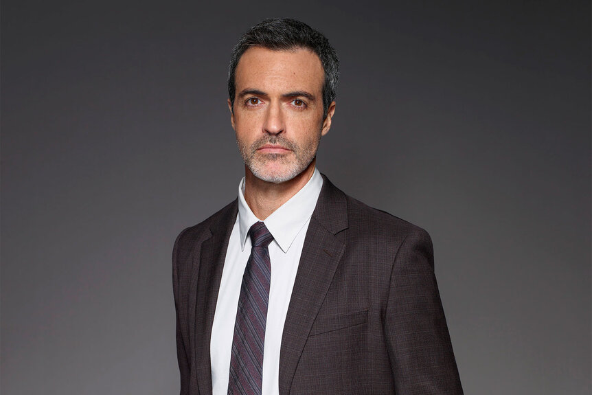 Reid Scott as Detective Vincent Riley for Law And Order Season 23