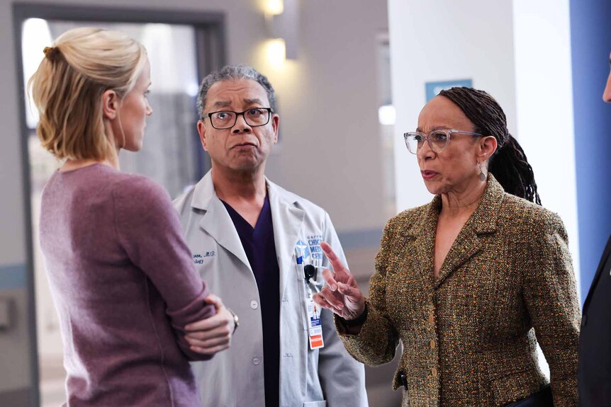 Sharon Goodwin has a stern talk with Dr. Hannah Asher and Dr. Mark Cameron in Chicago Med Episode 902.