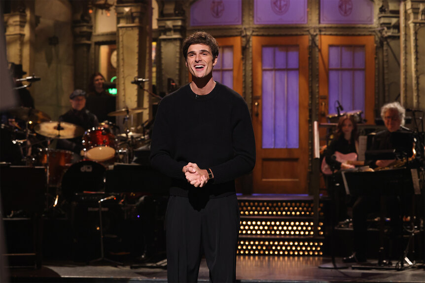 Jacob Elordi stands on stage during his monologue during saturday night live episode 1853