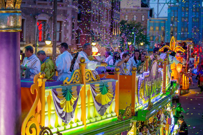 Universal Orlando float during the Mardi Gras parade