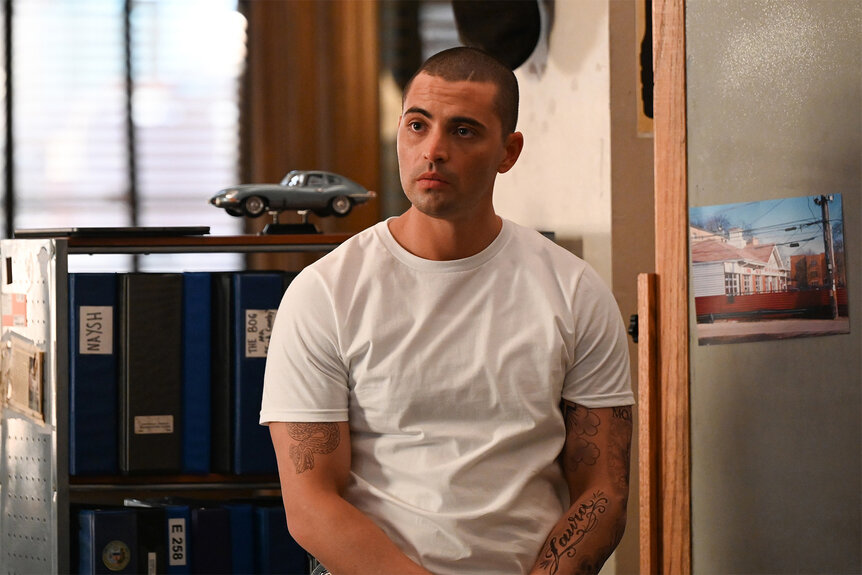 Dante Torres in the squad room on Chicago PD 1104