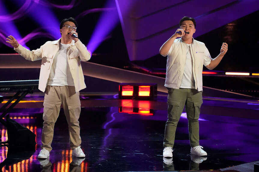 Jeremy Garcia and Justin Garcia perform during Season 25 Episode 1 of The Voice
