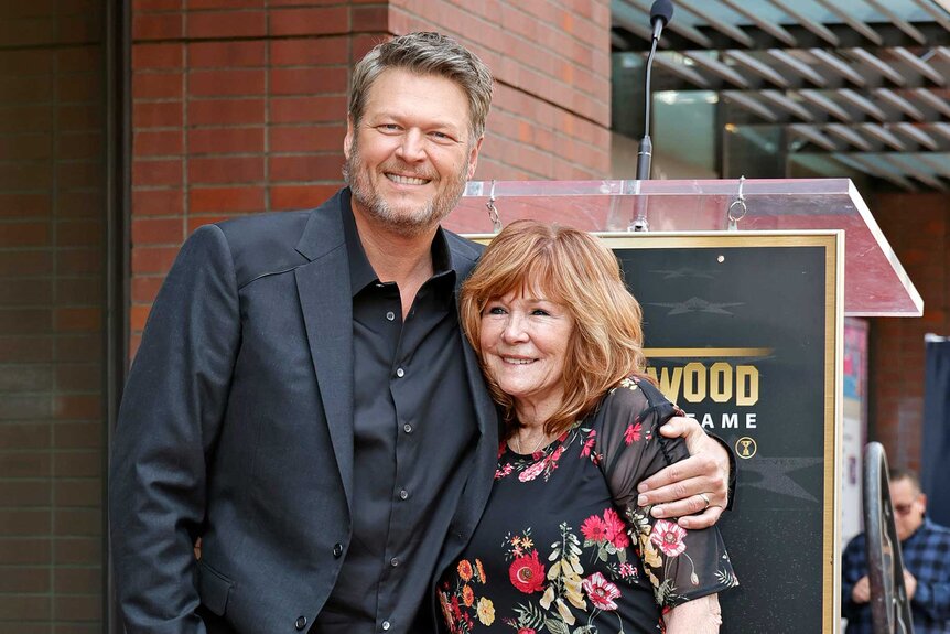 Blake Shelton embraces his mother Dorothy Shackleford during his hollywood walk of fame ceremony