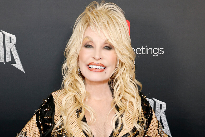 Dolly Parton on the red carpet for her Rockstar VIP Album Release Party