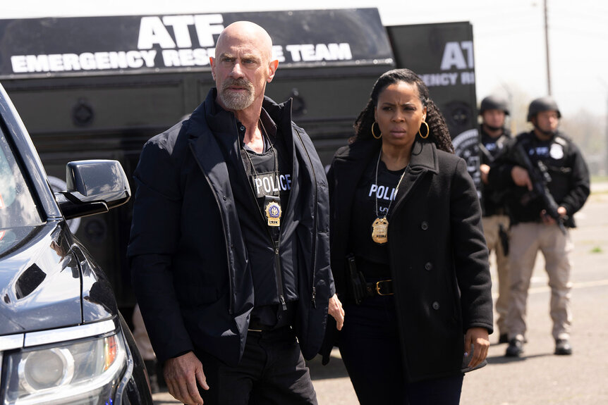 Eliiot Stabler and Ayanna Bell in Law & Order: Organized Crime, Season 4 Episode 13.