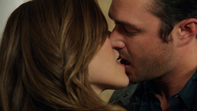 Watch Chicago Pd Lindsay And Severide Kiss Highlight